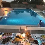 Byala בית הארחה