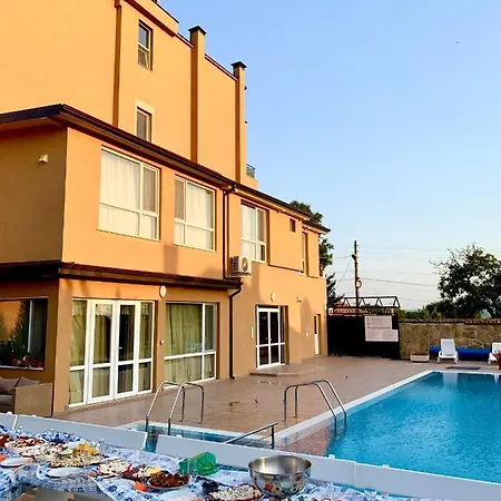 Byala Πανσιόν Byala (Varna)