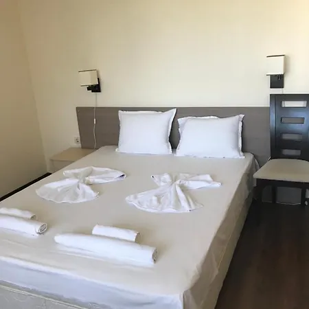 Πανσιόν Byala 4*